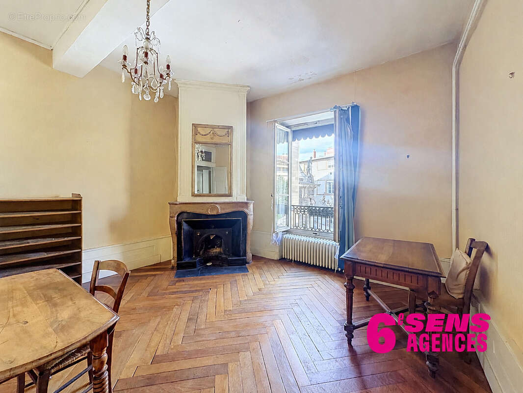 Appartement à LYON-5E