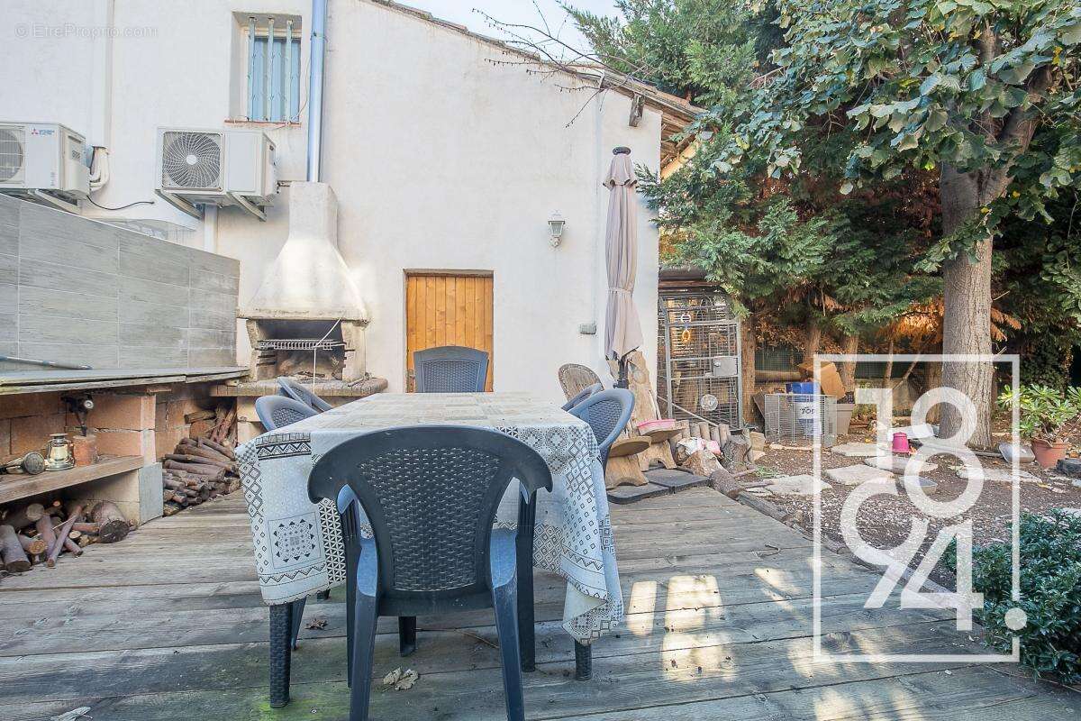 Maison à MARSEILLE-4E