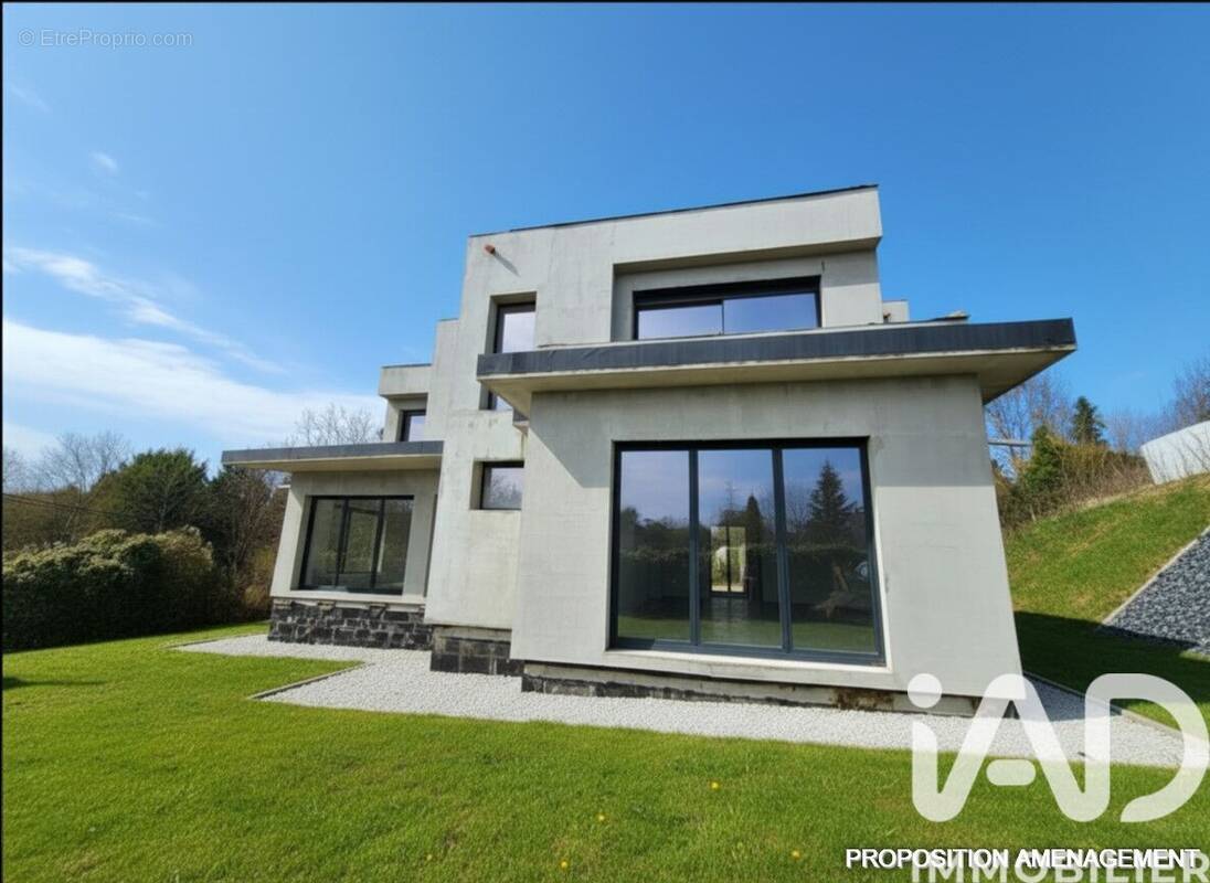 Photo 1 - Maison à AULNAY-SUR-MAULDRE