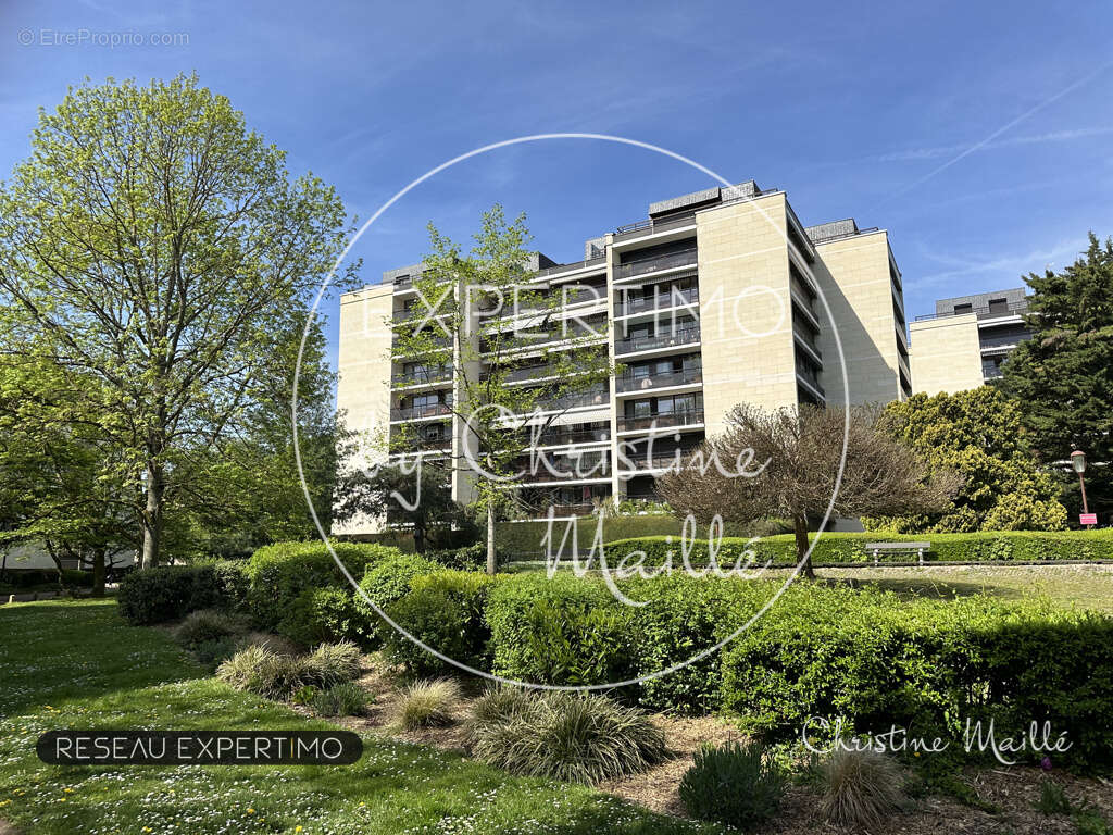 Versailles montreuil - appartement 5 pièces 106 m2 avec balcon, parking en sous/sol et ascenseur - photo 11