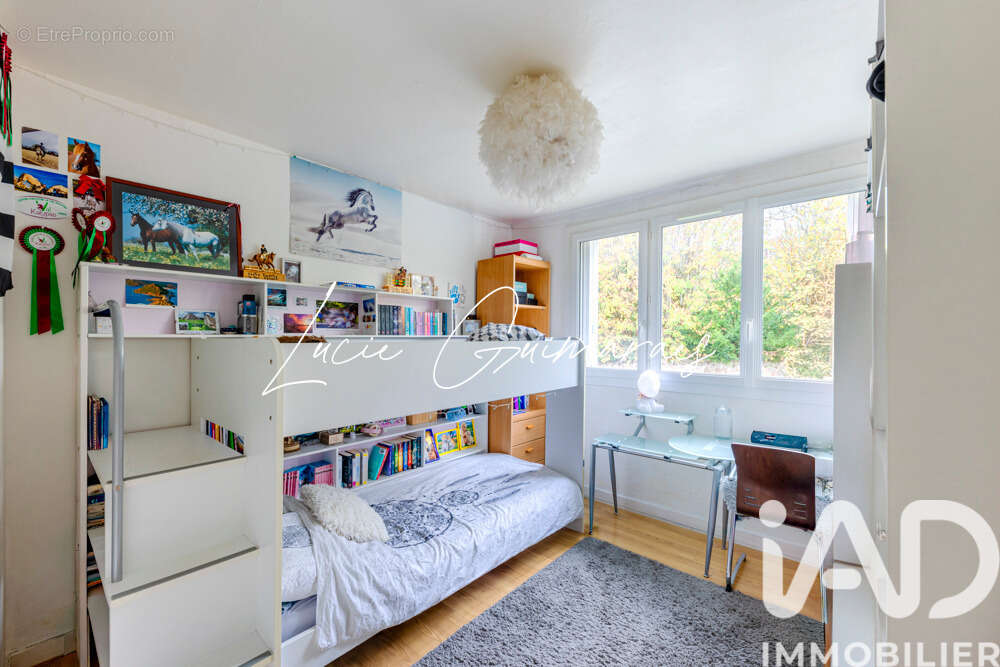 Photo 6 - Appartement à TAVERNY