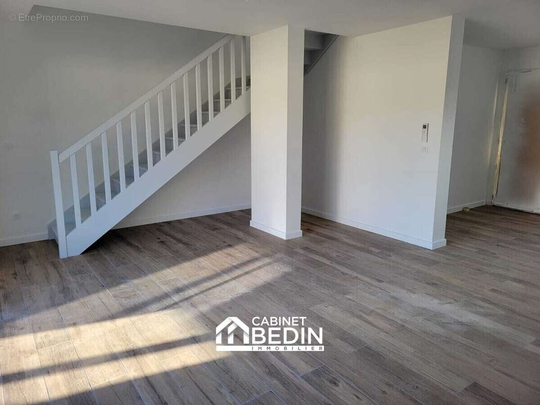 Maison à BELIN-BELIET