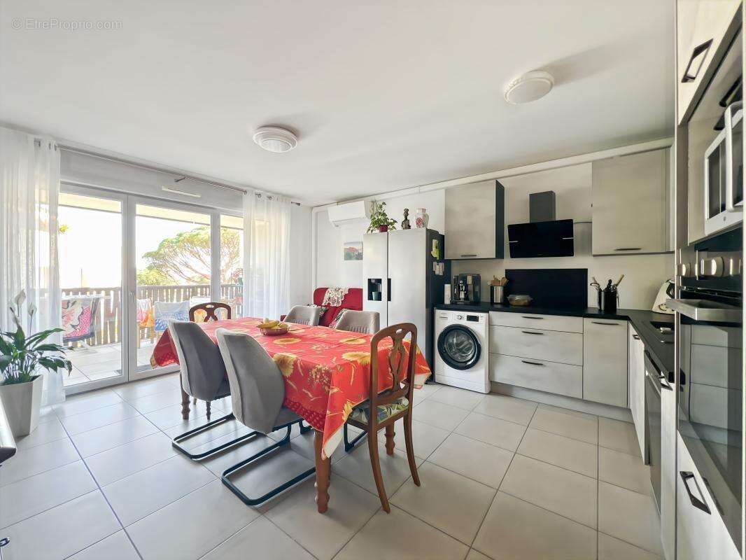 Appartement à FREJUS