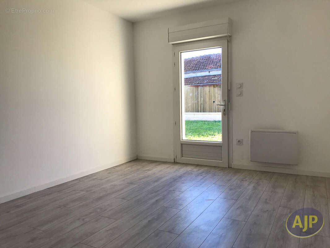 Maison à LESPARRE-MEDOC