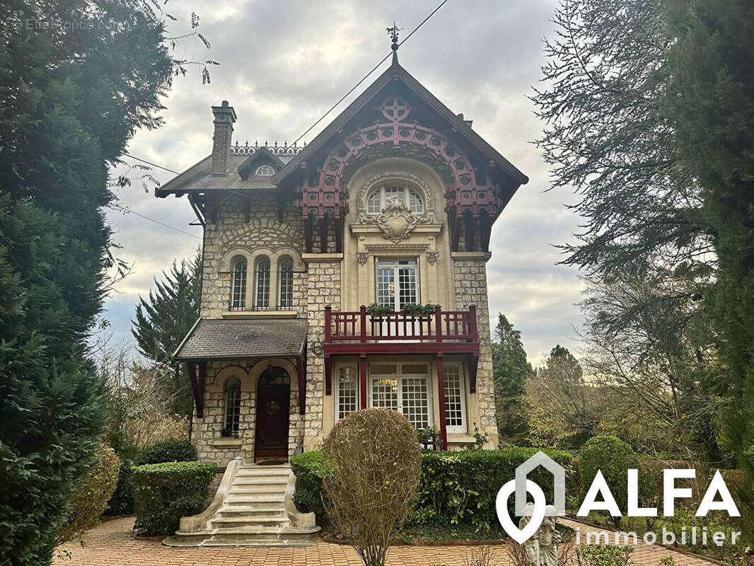 Maison à MONTMORENCY