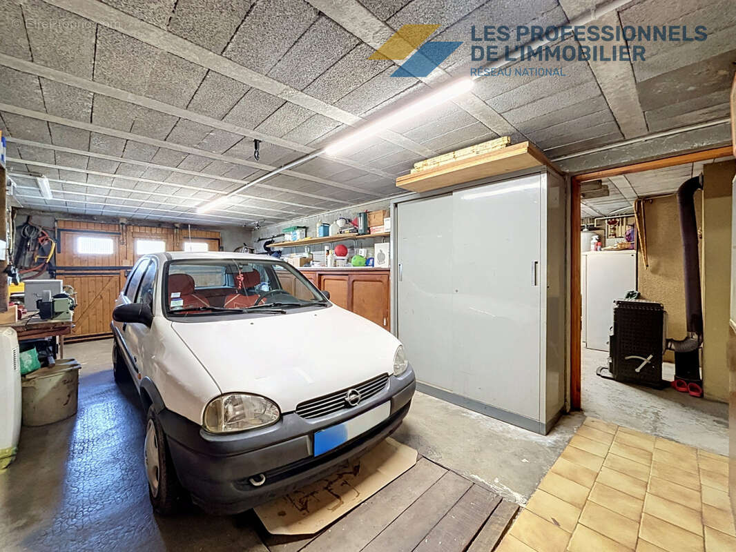 Maison traditionnelle de plain-pied de 129,25 m2 habitable, sur un terrain de 1 760 m2 - photo 16