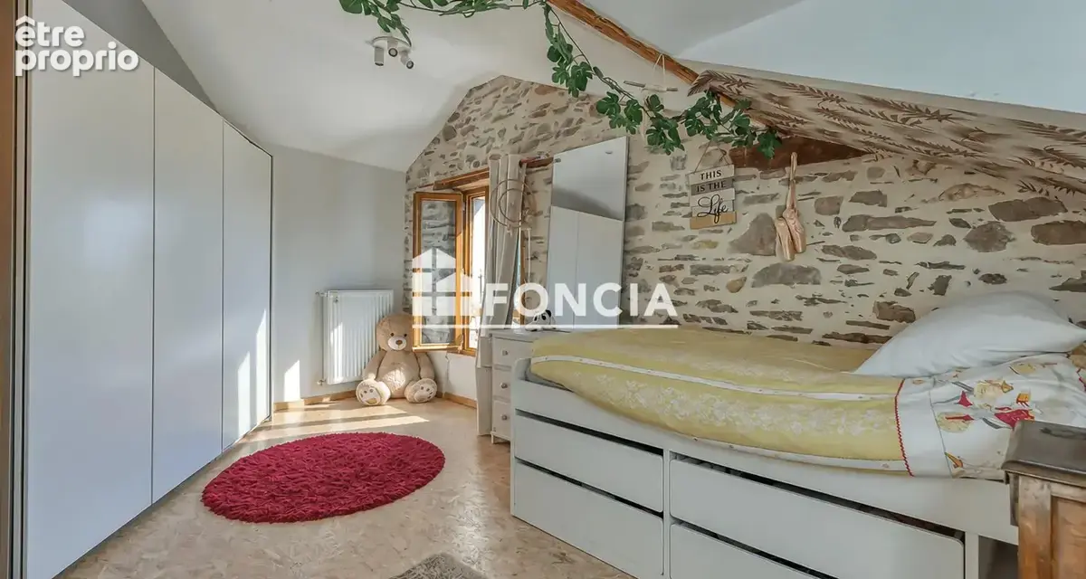 Charmante maison en pierres avec grange - CRETS EN BELLEDONNE - photo 12