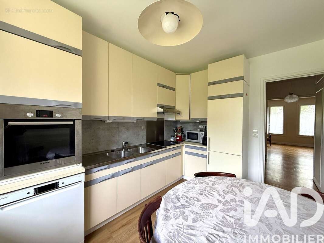 Photo 9 - Appartement à SAINT-MAUR-DES-FOSSES