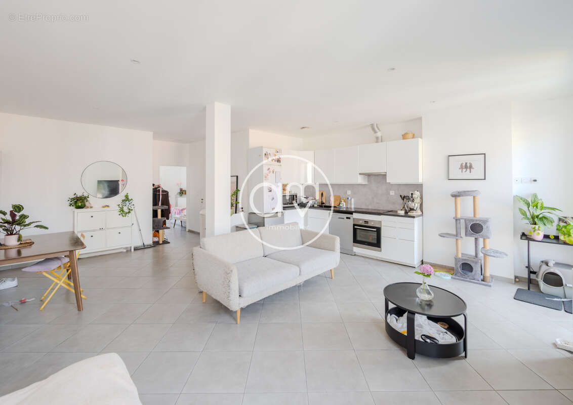 Appartement à HYERES