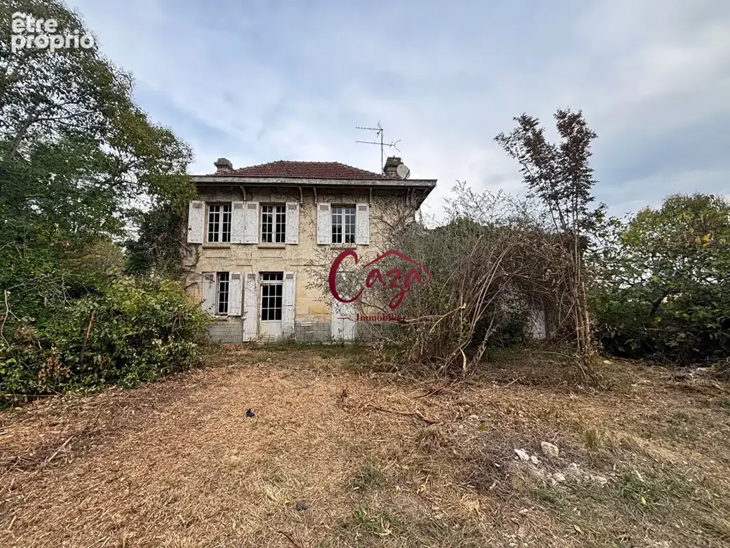 Maison à CAMARSAC