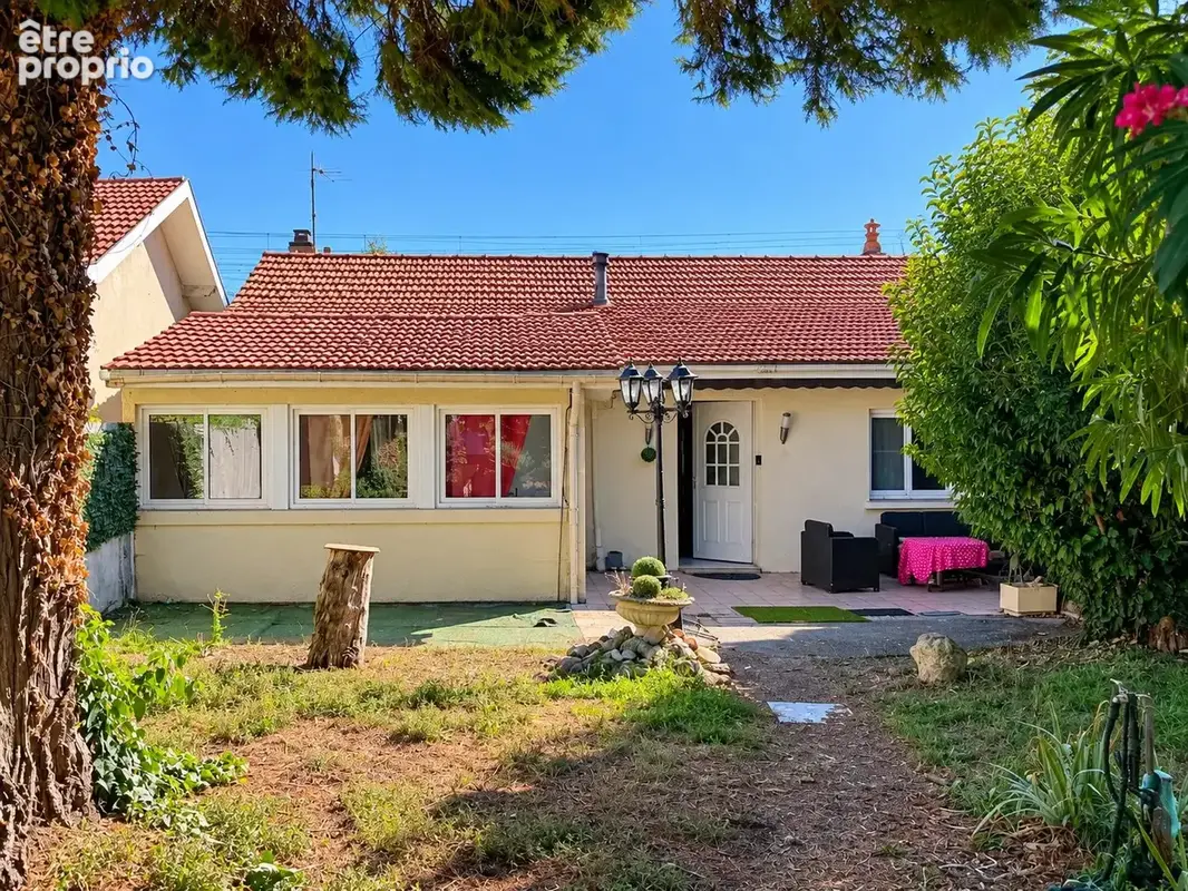 Maison 3 pièces 84 m² à vendre à Merignac (33700) - photo 1