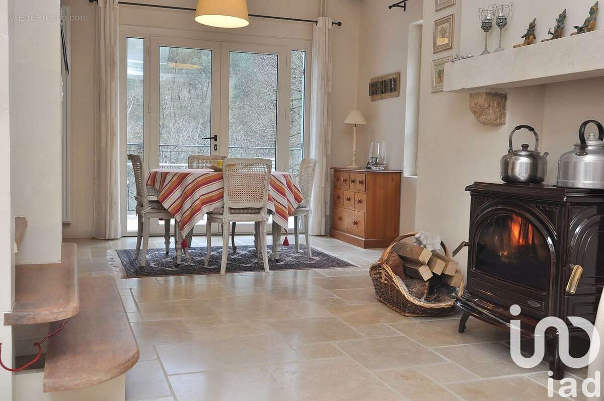 Photo 7 - Maison à SAINT-JEAN-DE-VALERISCLE