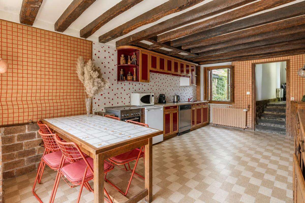 À vendre – Maison familiale - photo 5