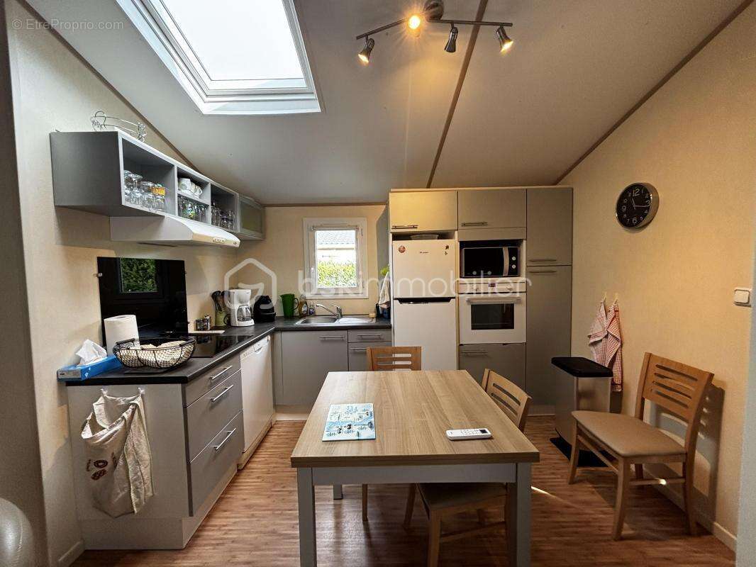 Terrain à SAINTE-GEMME