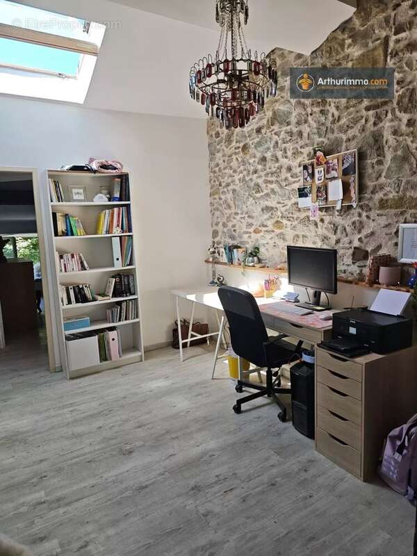 Appartement à LAROQUE-D&#039;OLMES