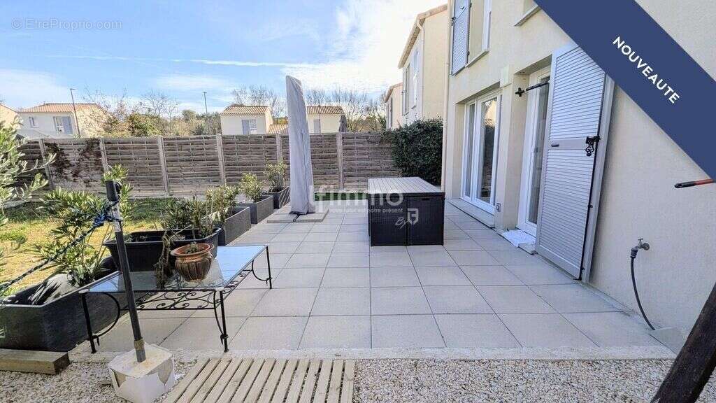 Maison à PEYROLLES-EN-PROVENCE