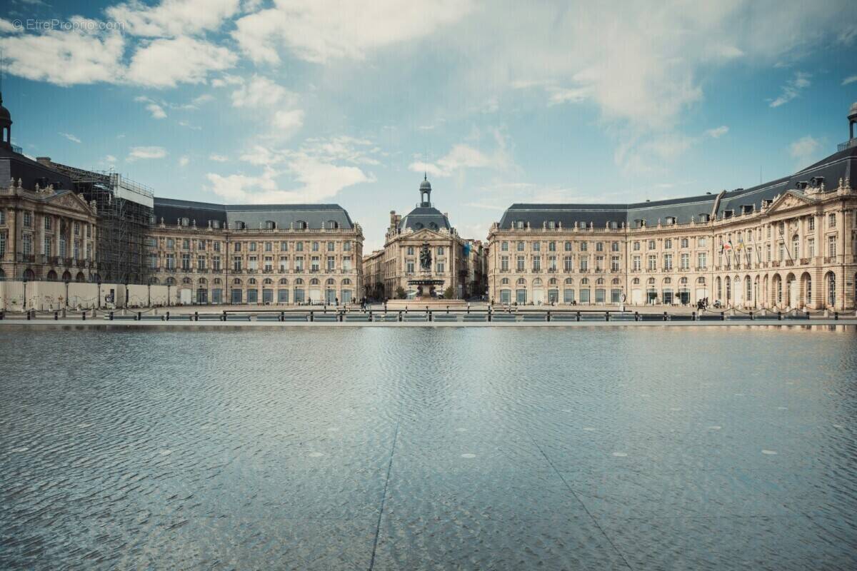 Appartement à BORDEAUX