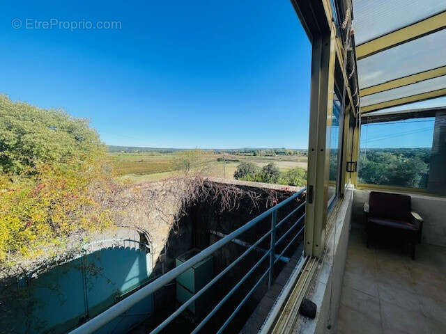 Maison à MONTAREN-ET-SAINT-MEDIERS