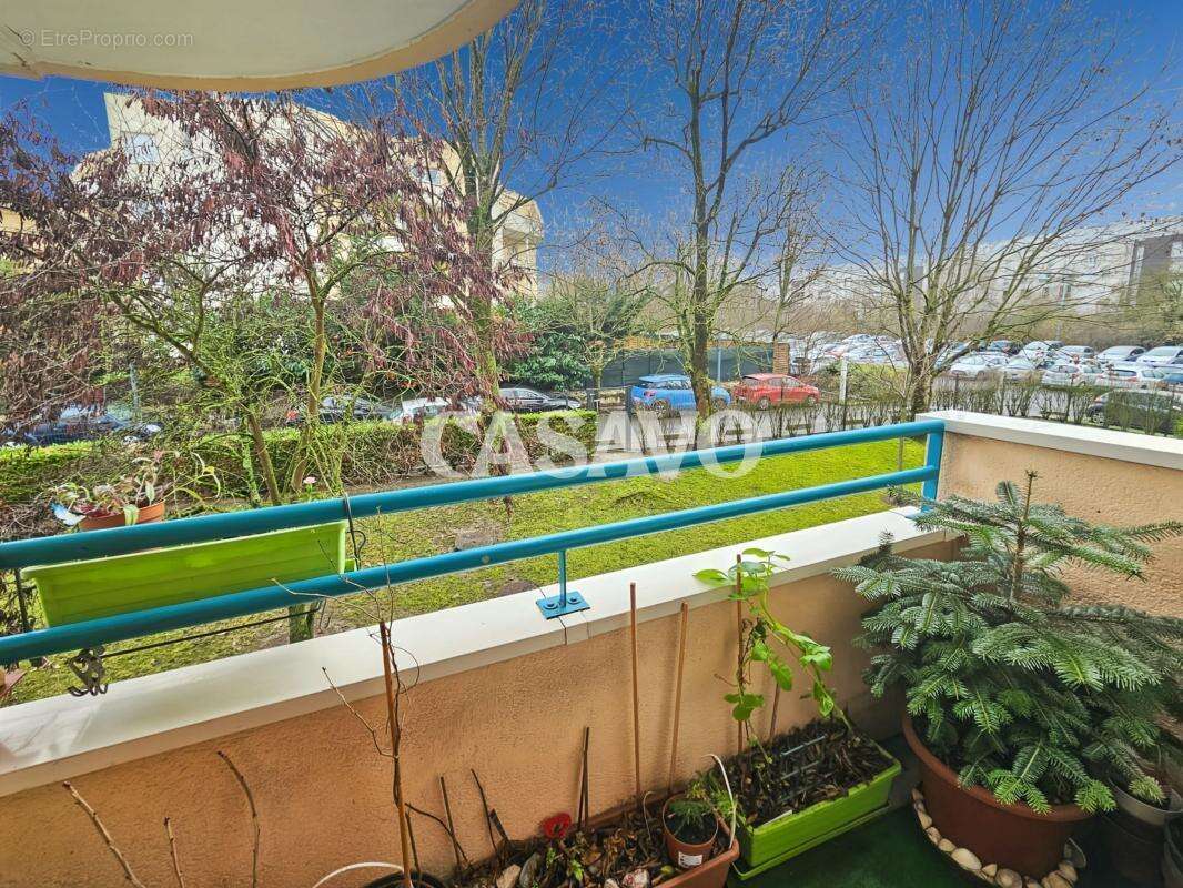 Appartement à BEAUCHAMP