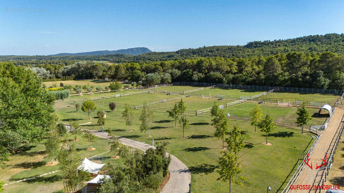 Maison à BARJOLS