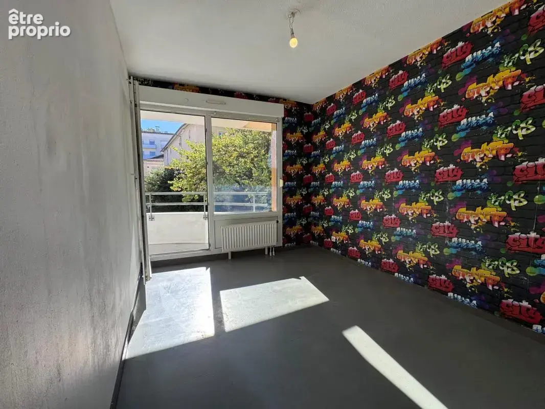 Appartement t4 au 1er etage - photo 6