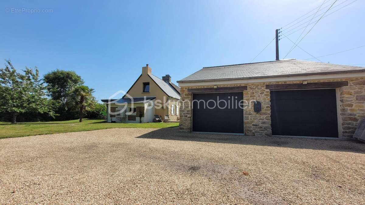 Maison à GONNEVILLE
