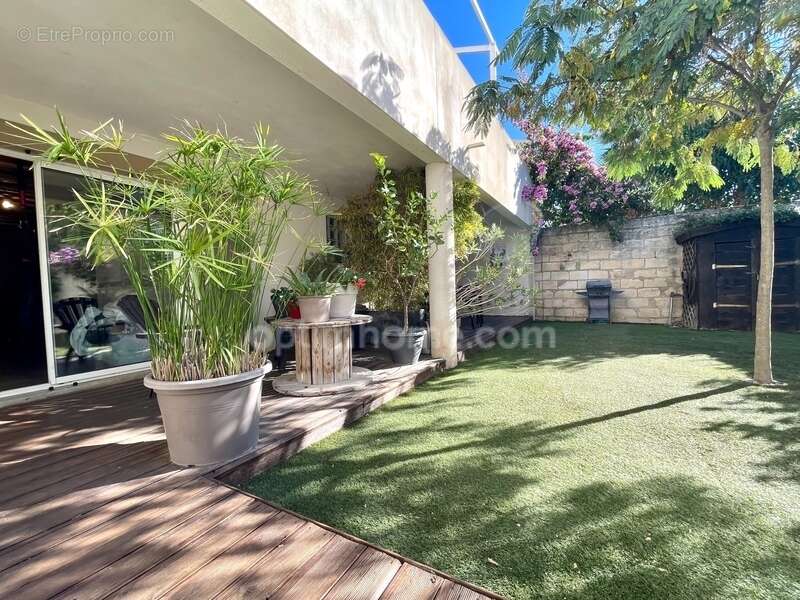 Maison contemporaine avec appartement indépendant et garage - Aigues-Mortes - photo 17