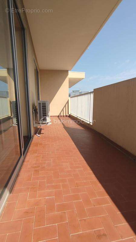 Appartement à FREJUS