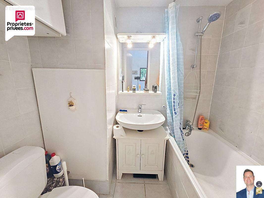 Maison à SAINT-CEZAIRE-SUR-SIAGNE