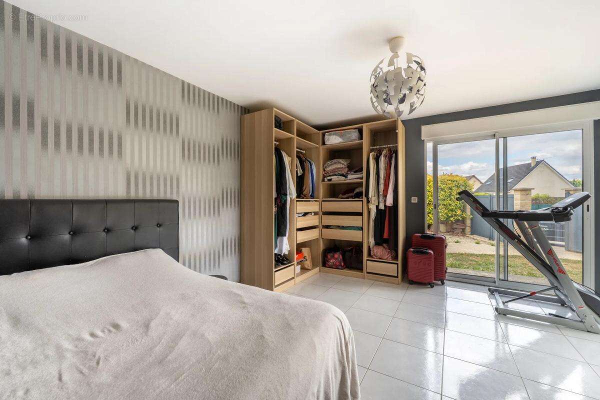 Maison de 5 pièces de 124 m² au Val-d'Hazey - photo 11