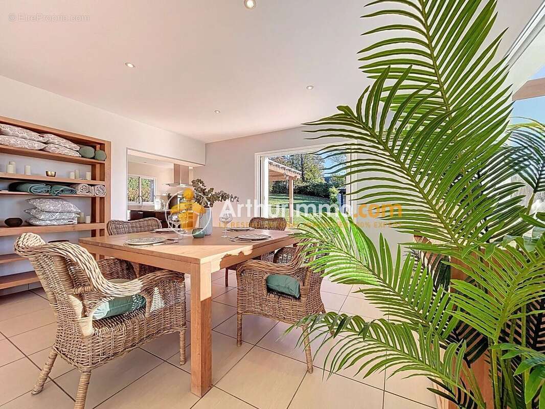 Maison à BOURGOIN-JALLIEU