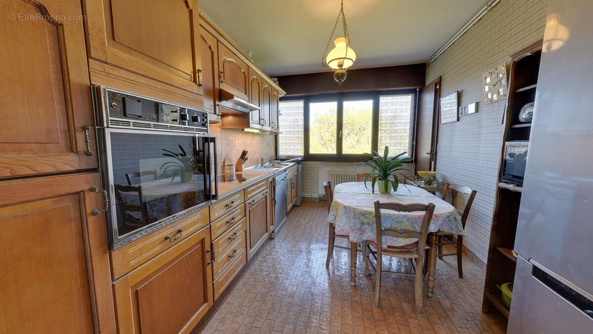 Appartement à ECHIROLLES