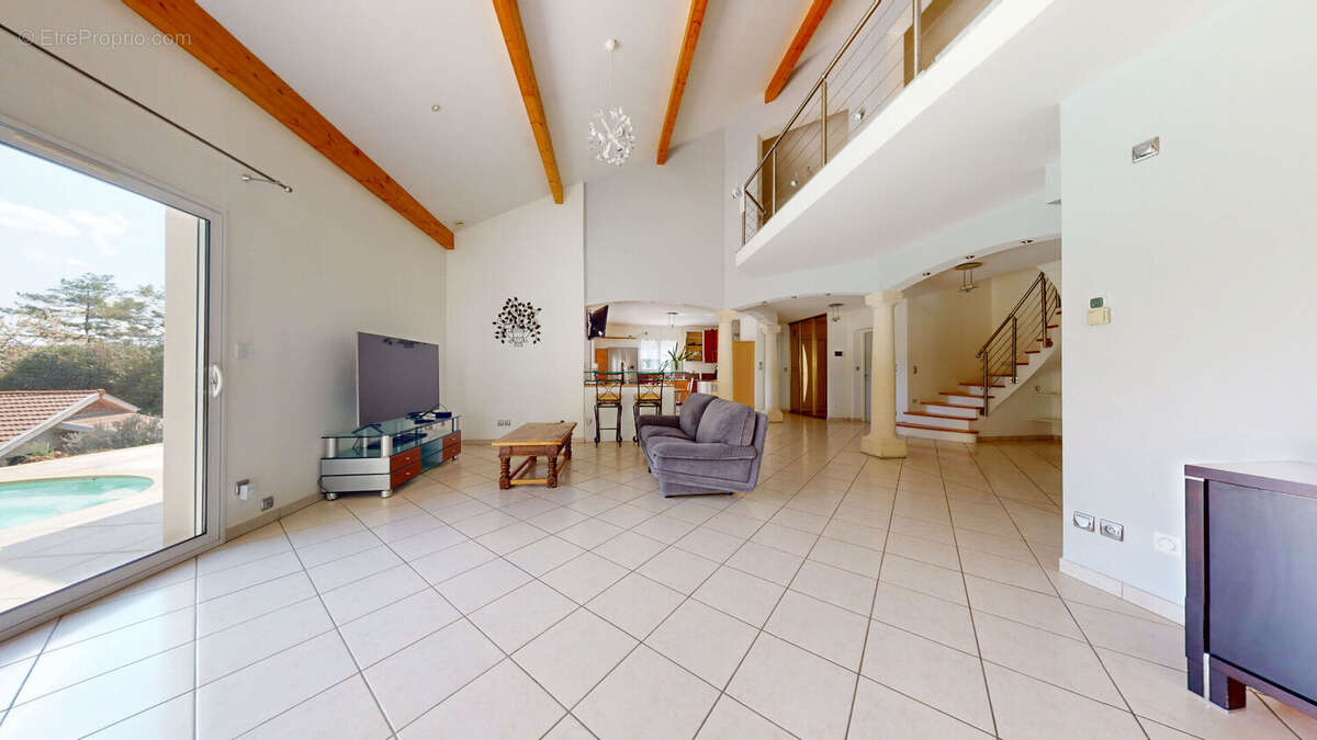 Maison à AMBERIEU-EN-BUGEY