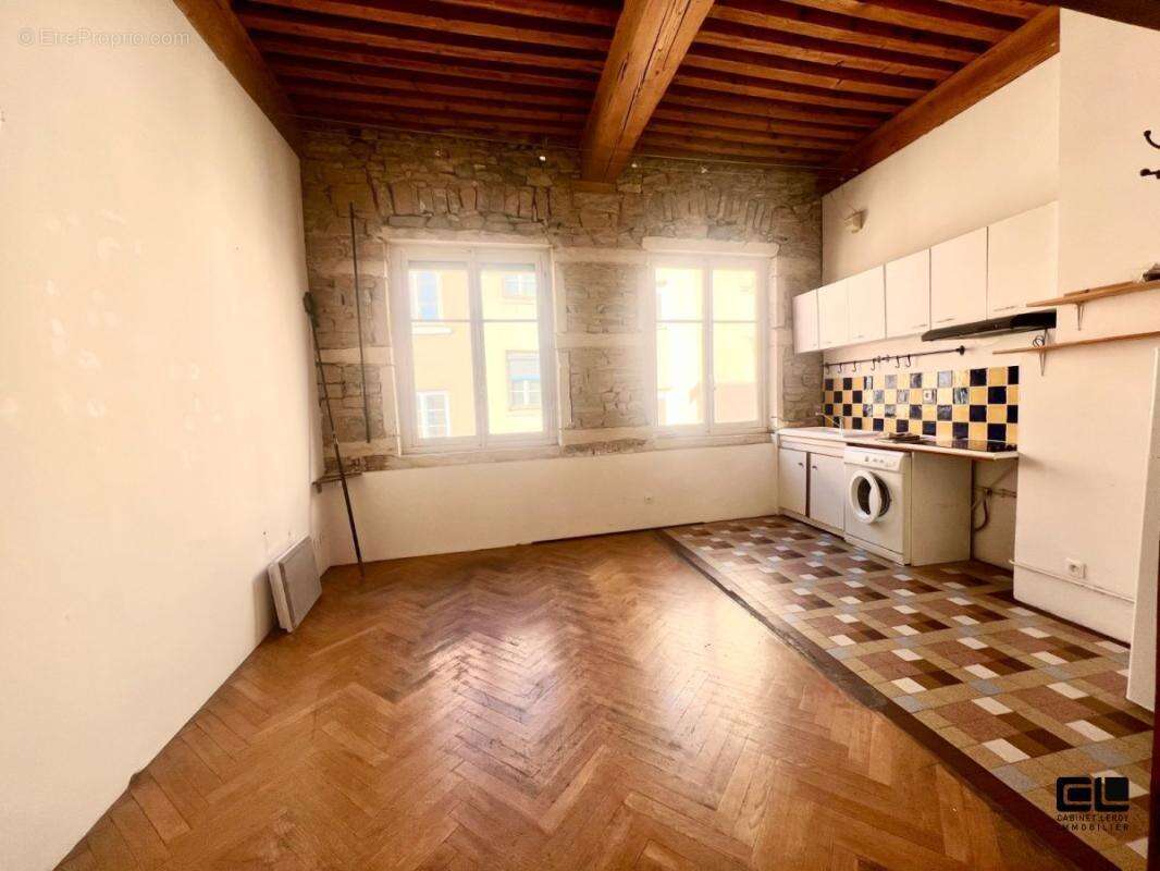 PLACE COLBERT 29M² UTILE  ( 25.72m² carrez ) - photo 4