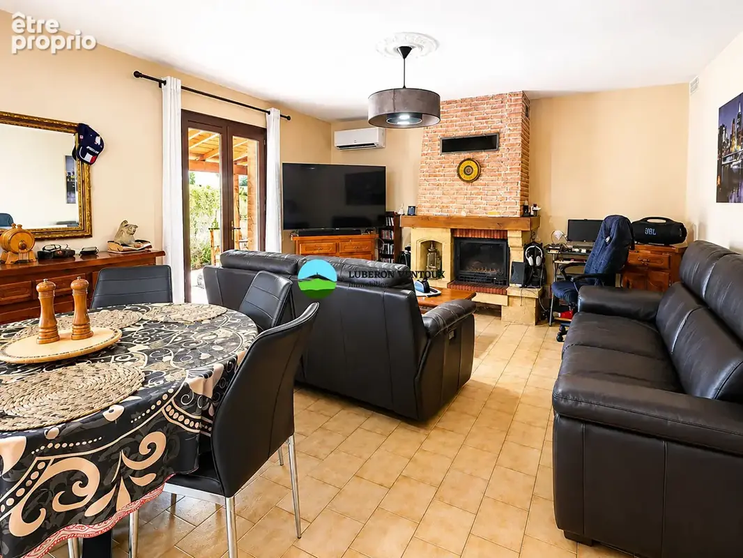 Maison de plain-pied avec 3 chambres, garage et terrain piscinable - photo 6