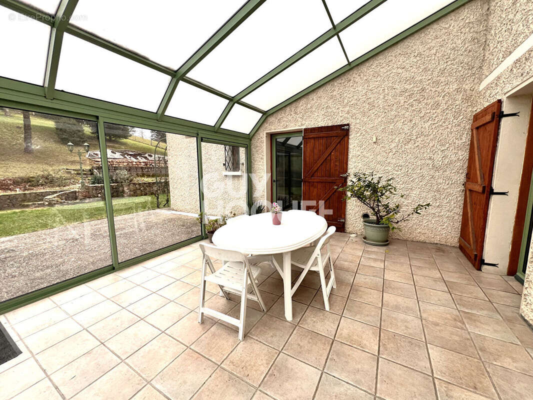 Maison à SAINT-MARTIN-EN-HAUT