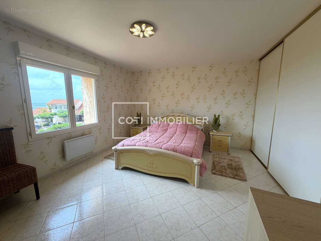 Tizzano - maison en pierre vue mer - 130m2 - photo 8