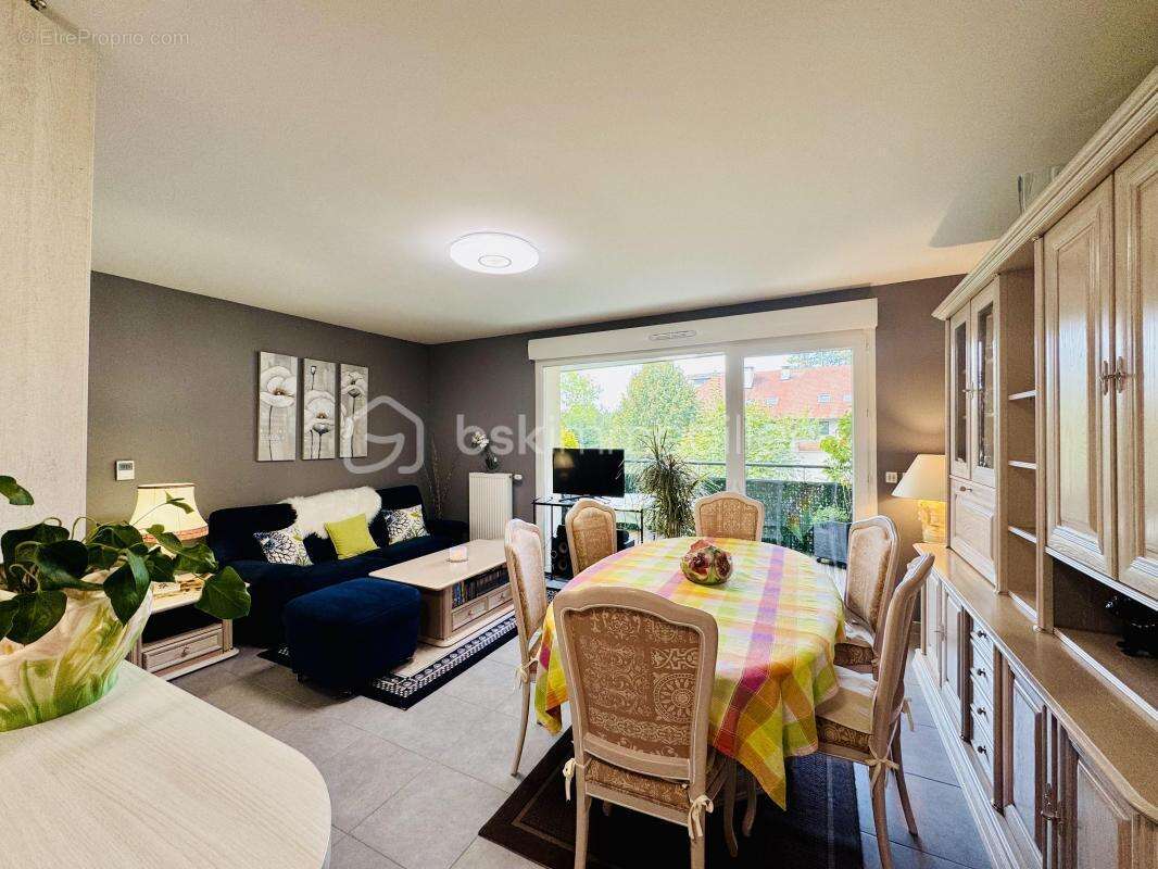 Appartement à THORENS-GLIERES