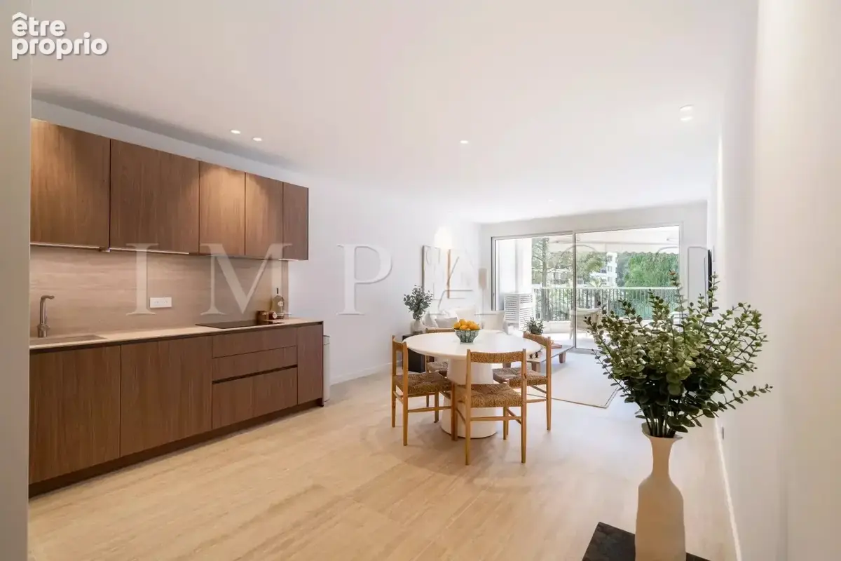 Cannes Californie - Appartement 3 pièces vue mer Rénové à vendre - photo 3