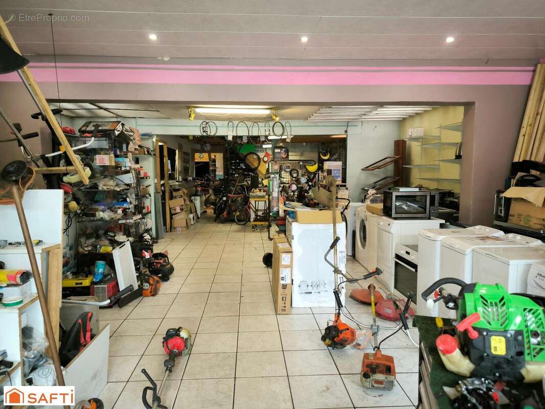 Photo 5 - Commerce à LANMEUR