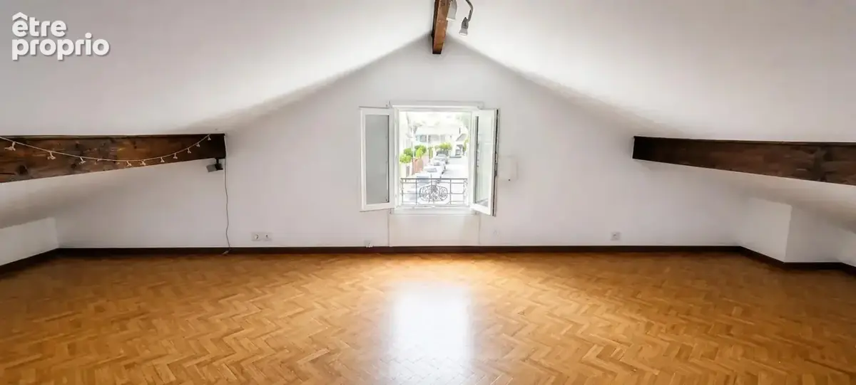 Maison de 5 pièces de 74 m² à Livry-Gargan - photo 8