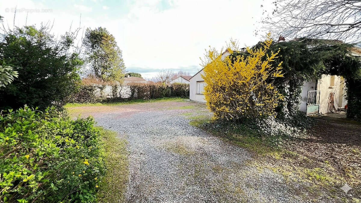 Maison à SAINT-PALAIS-SUR-MER