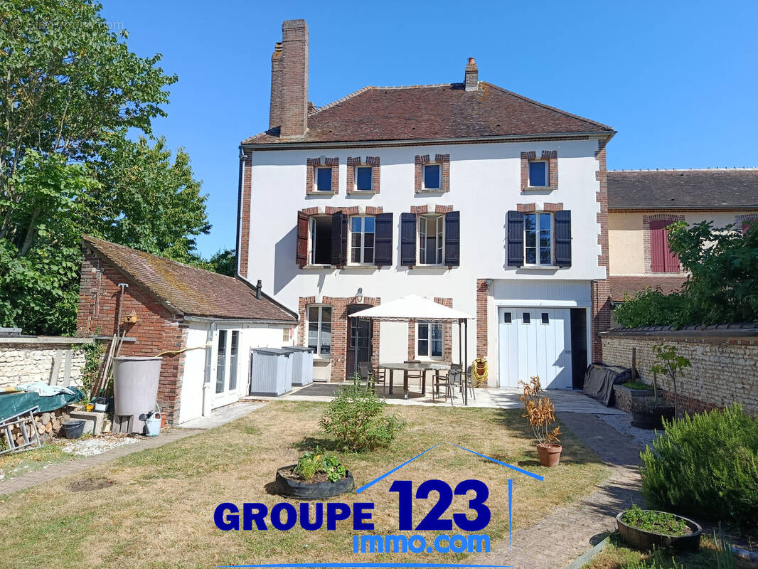 Maison à CHASSY
