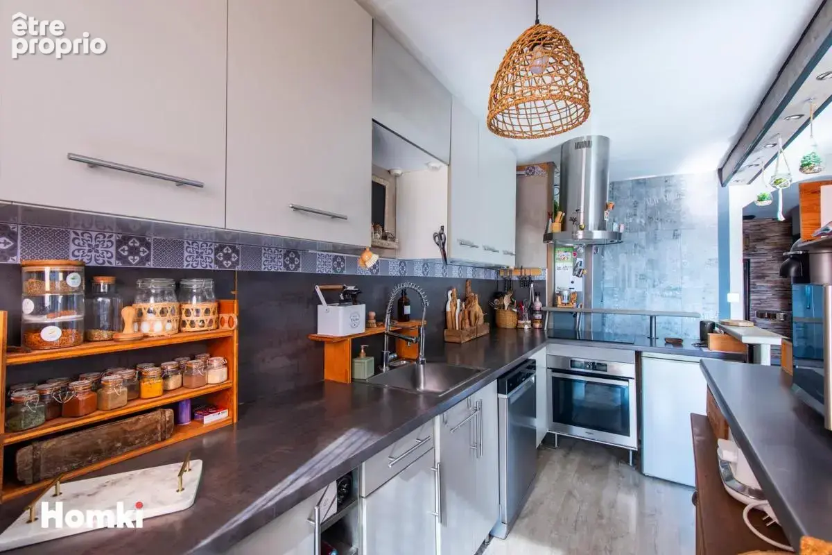 Appartement T4 de 83 m2, Avenue Sainte-Anne - photo 6