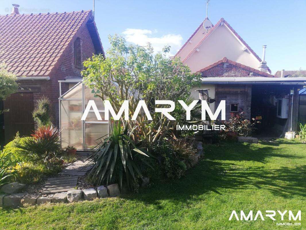 Maison à SAINT-MARTIN-EN-CAMPAGNE