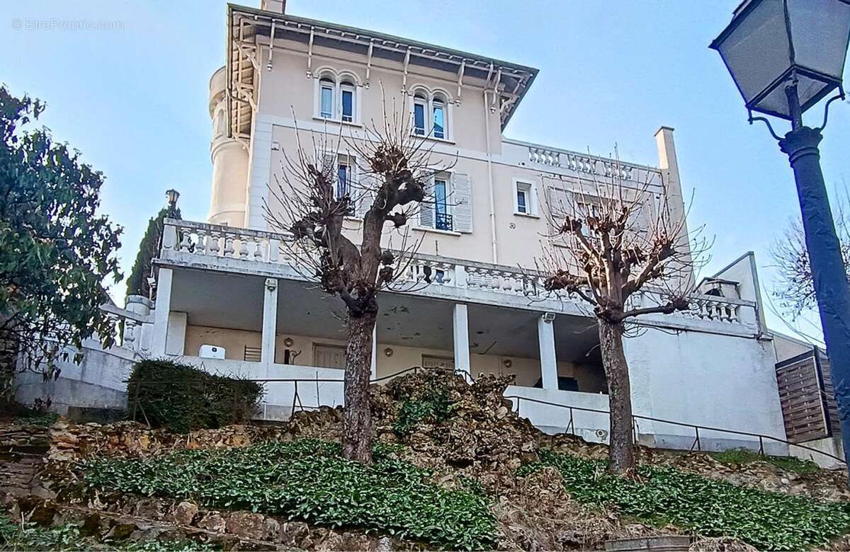 Maison Bourgeoise 7 pièces Le Perreux sur Marne (94170) - photo 6