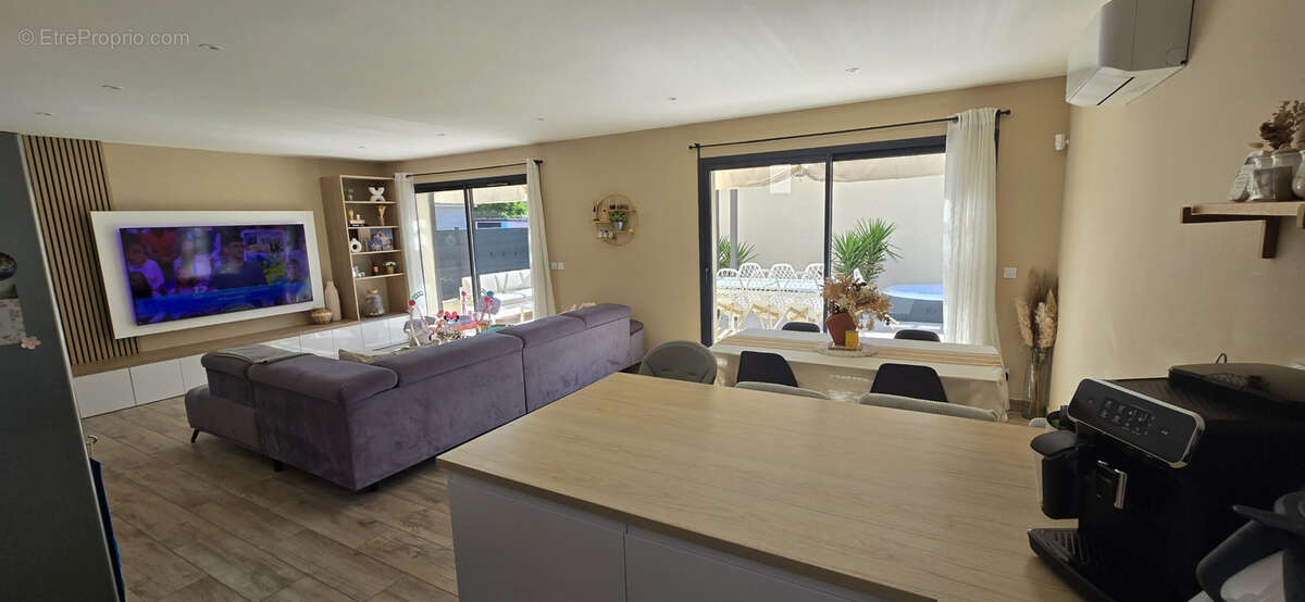 Maison à ALTHEN-DES-PALUDS