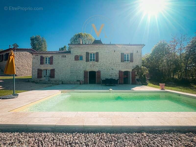 Maison à MONTAYRAL