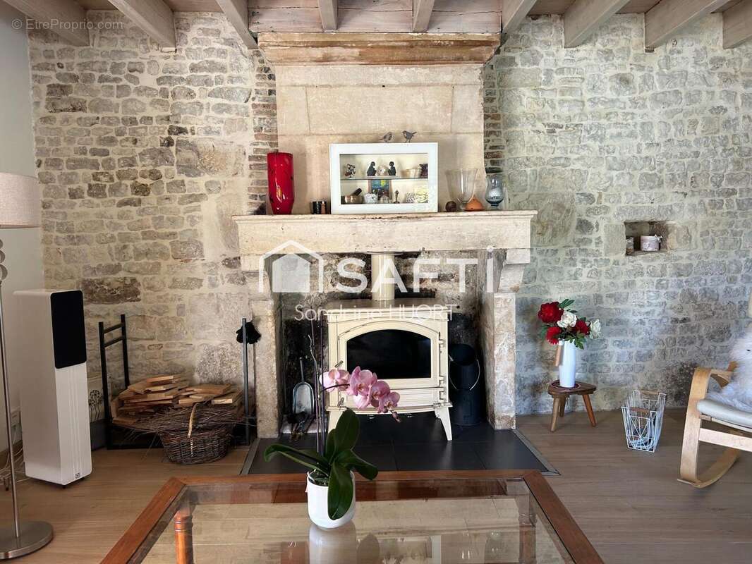 Photo 3 - Maison à COULONGES-SUR-L'AUTIZE