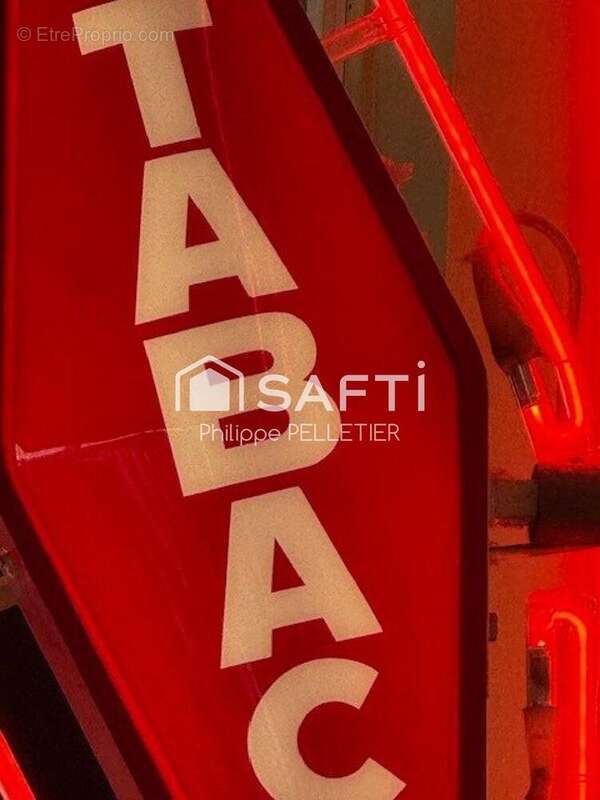 Photo 2 - Commerce à THIAIS